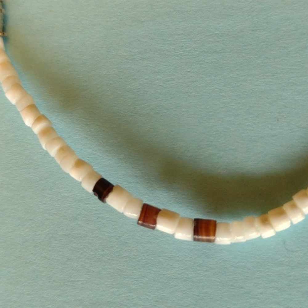 Lovely white with baby blue accents necklace and white w brown accents bracelet - Picture 8 of 12